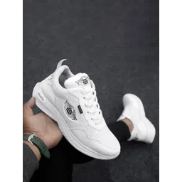 GOOD MINAR Men Solid Round Toe Regular Sneakers-picture-35