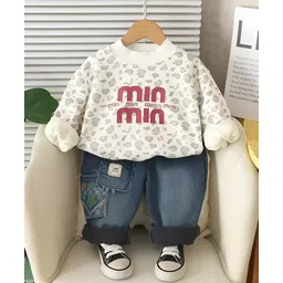Googo Gaaga Fleece Knit Full Sleeves Min Min Text Printed Winter Sweatshirt & Trousers Set - Cream-picture-27