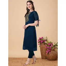 GOROLY Women Floral Flared Sleeves Thread Work Kurta image 3