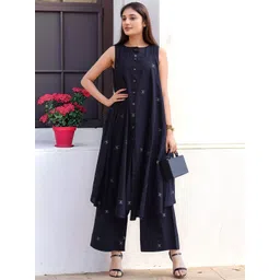 GoSriKi Geometric Printed Round Neck A-line Kurta & Palazzos-picture-12