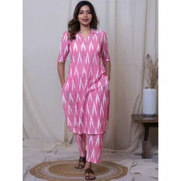 GoSriKi Geometric Printed Shirt Collar Straight Kurta With Trousers-picture-16