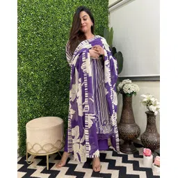 GoSriKi Women Printed Regular Kurta with Palazzos & With Dupatta-image-47