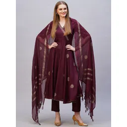 GoSriKi Women Printed Regular Kurta with Trousers & With Dupatta-image-19