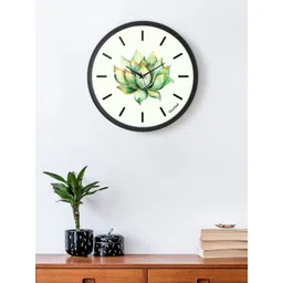 green girgit Green & White Printed Contemporary Analogue Wall Clock-image-15