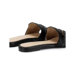 GUESS Women Open Toe Flats image 4