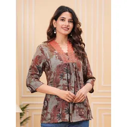 GULABI LEAF Women Floral Printed A-Line Regular Top-picture-19