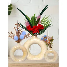 GW CREATIONS Cream Small Curio Showpiece image 3