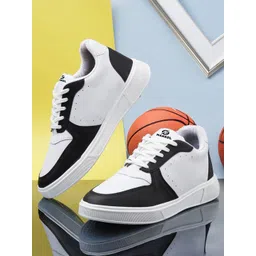 HAKKEL Men Colourblocked Sneakers-picture-21