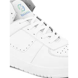 HAKKEL Men Colourblocked Sneakers image 4