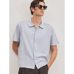 H&M Regular Fit Fine-Knit Shirt-picture-37