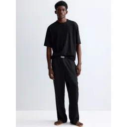 H&M Relaxed Fit Pyjamas-picture-15