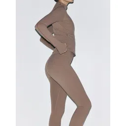 H&M Sports Jacket With Sculpt Move image 5