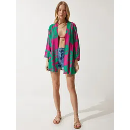 Happiness istanbul Abstract Printed Open Front Shrug-picture-51