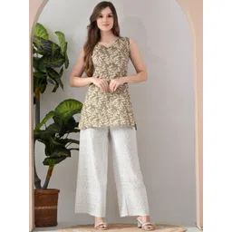 HARIKS Women Printed V-Neck Tunic With Palazzos Co-Ords-picture-27