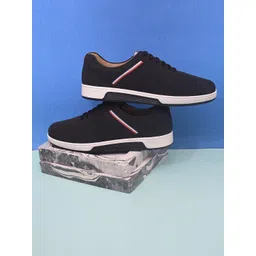 Harvard Men Black Colourblocked Sneakers-picture-20