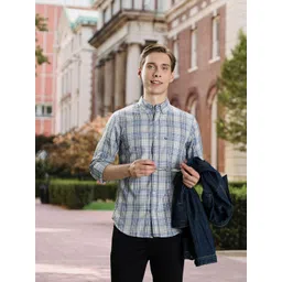 Harvard Men Blue & Off-White Regular Fit Checked Sustainable Casual Shirt-image-17