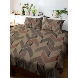 HARYANA HOOPS Beige & Brown 220 TC Queen Bedsheet with 2 Pillow Covers-picture-24