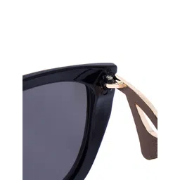 HASHTAG EYEWEAR Women Shield Sunglasses with UV Protected Lens image 5