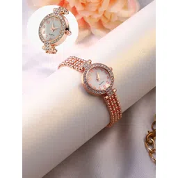 HAUTE SAUCE by Campus Sutra Women Embellished Dial & Stainless Steel Bracelet Style Straps Analogue Watch-picture-31