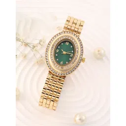 HAUTE SAUCE by Campus Sutra Women Embellished Dial & Stainless Steel Bracelet Style Straps Analogue Watch-picture-23