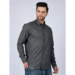 Heed Attentive Men Grey Check Cotton Casual Shirt-picture-31