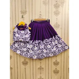 Helene Girls Embroidered Thread Work Ready to Wear Lehenga &-picture-29