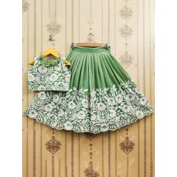 Helene Girls Embroidered Thread Work Ready to Wear Lehenga &-picture-37