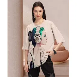 hellcat Women Graphic Print Oversized Crew-Neck T-Shirt-picture-15