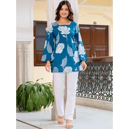 HERE&NOW Botanical Printed Square Neck Pure Cotton Kurti-picture-14