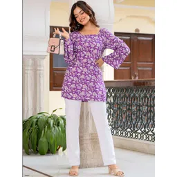 HERE&NOW Floral Printed Square Neck Pure Cotton Kurti-picture-16