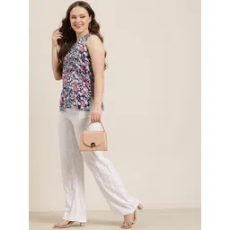 HERE&NOW Floral Printed V-Neck Kurti image 3