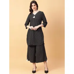 HERE&NOW Khatha Embroidered Pure Cotton Tunic & Palazzos Co-Ord Set-picture-34