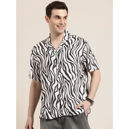 HERE&NOW Men Animal Printed Relaxed Fit Casual Shirt-picture-13