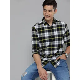 HERE&NOW Men Black Slim Fit Tartan Checks Casual Shirt-picture-26
