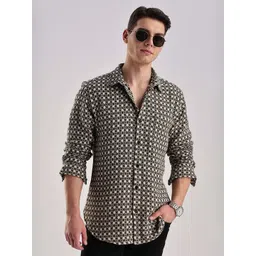 HERE&NOW Men Slim Fit Opaque Checked Casual Shirt-picture-28