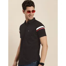 HERE&NOW Men Slim Fit Solid Casual Shirt-picture-19