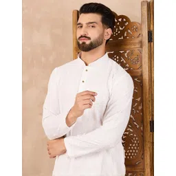 HERE&NOW Men Solid Embroidered Festive Straight Kurta-picture-13
