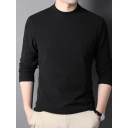 HERE&NOW Men Solid Round Neck Slim Fit T-shirt-picture-12