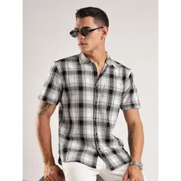 HERE&NOW Men Tartan Checked Spread Collar Cotton Casual Shirt-picture-37