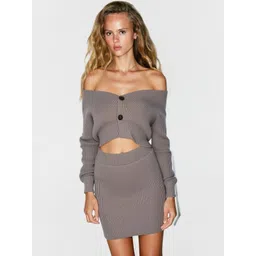 HERE&NOW Off-Shoulder Top With Skirt-picture-24