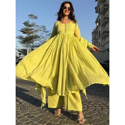 HERE&NOW Women Solid A-Line Kurta with Trousers & Dupatta-picture-19