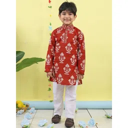 Here&Now X Kinder Kids Boys Ethnic Motifs Printed Regular Pure Cotton Kurta with Pyjamas-picture-11