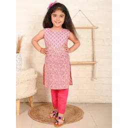 here&now x kinder kids Kinder Kids Girls Floral Printed Sleeveless Pure Cotton Straight Kurta With Trousers-picture-36