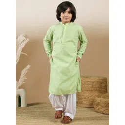 Here&Now X Sanwara Boys Embroidered Regular Chikankari Kurta with Patiala-picture-31