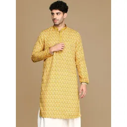 here&now x sanwara Sanwara Floral Printed Mandarin Collar Long Sleeves Cotton Kurta-picture-24