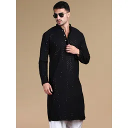 here&now x sanwara Sanwara Men Embroidered Sequinned Kurta-picture-30