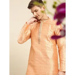 here&now x sanwara Sanwara Men Pink Cold-Shoulder Sleeves Pathani Kurta-picture-16