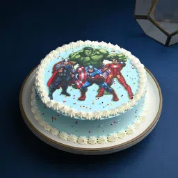Heroic Avengers Cake-picture-30