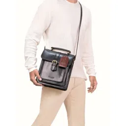 Hidesign EI Sustain 04 Black Leather Solid Cross Body Bag-picture-25