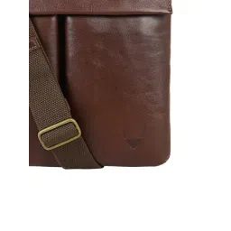 Hidesign EOSS Tan Medium Leather Cross Body Bag image 4